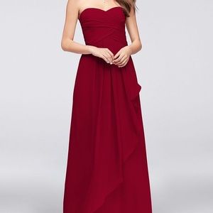 BRAND NEW DAVID'S BRIDAL GOWN!